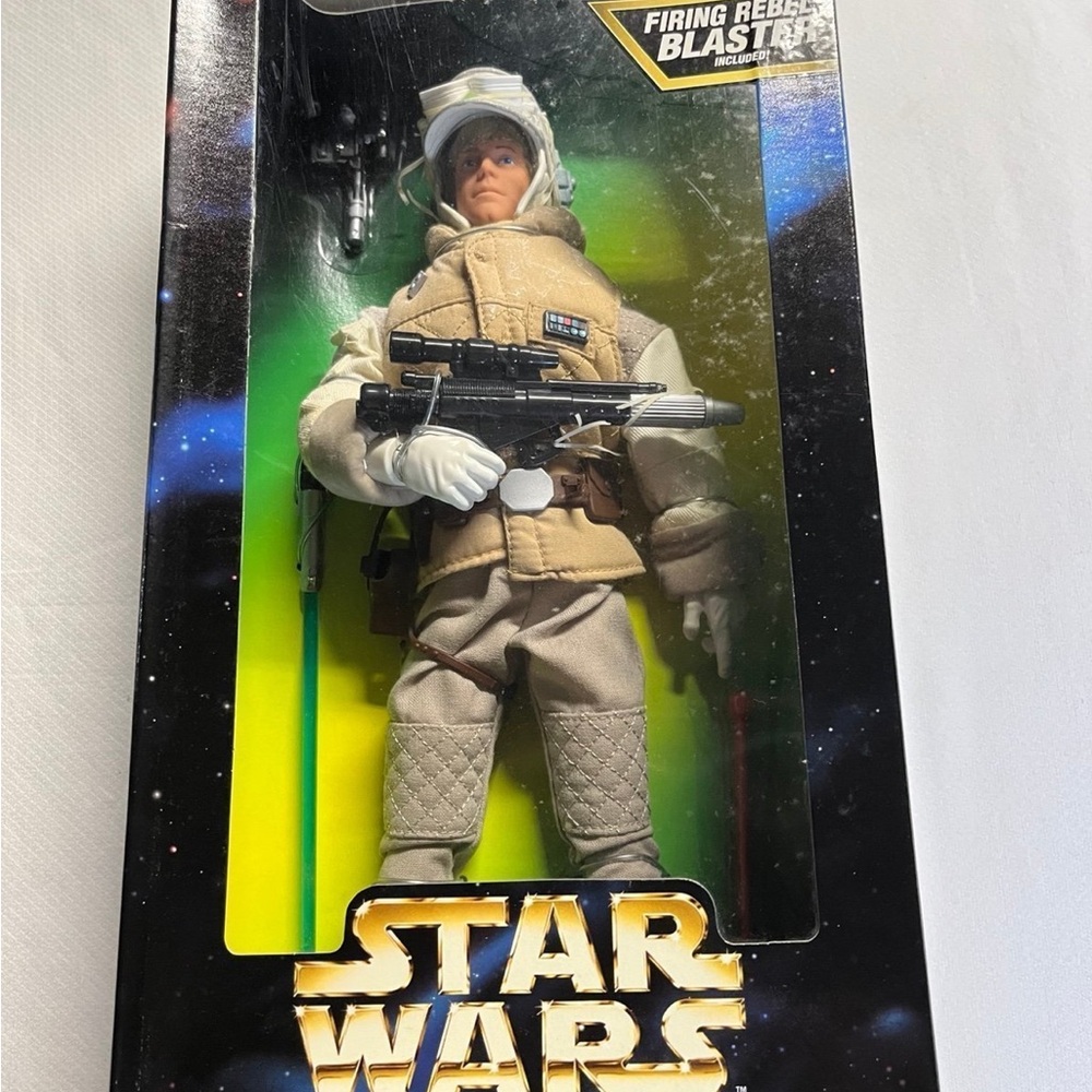 Vintage 1997 StarWars Luke Skywalker in Hoth Gear 12” Figure-NEW